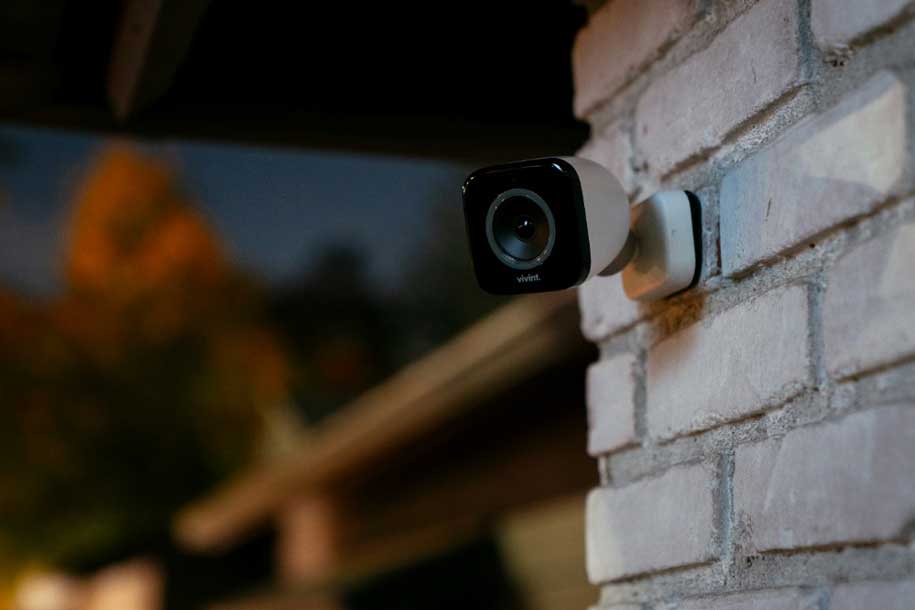 Vivint Outdoor Camera Pro simple installation and user manual